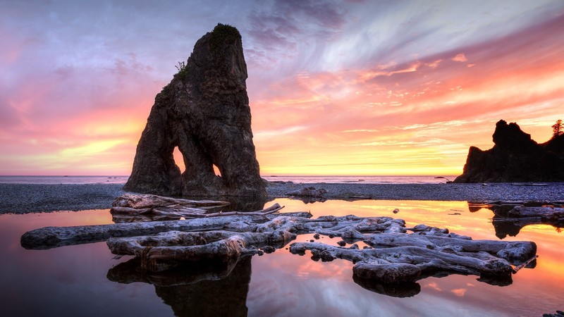 绝美华盛顿州海岸破晓风光壁纸