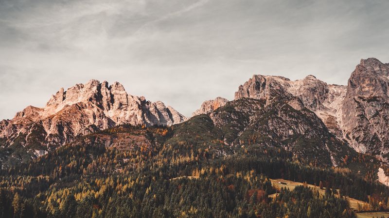 奥地利利奥冈绝美山景壁纸