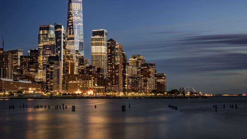 绝美滨海夜城倒影壁纸 4K高清