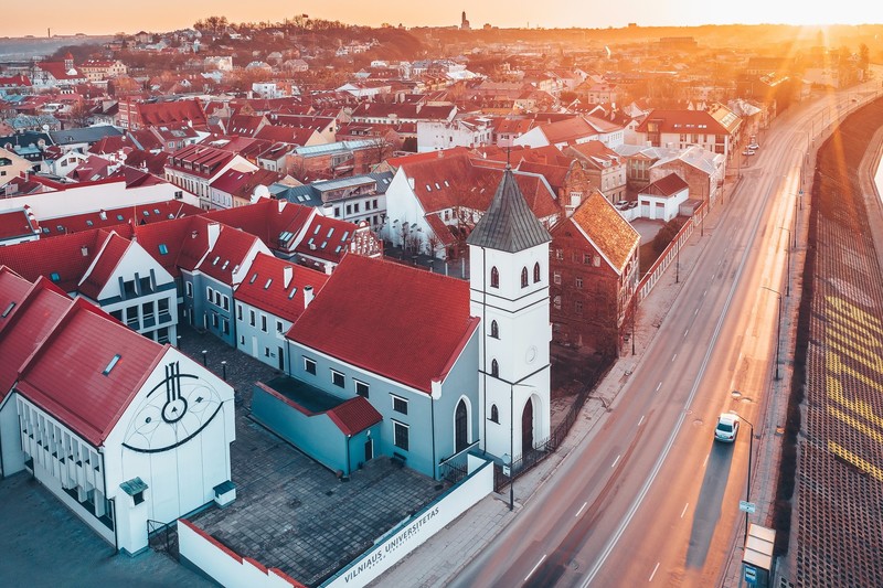 立陶宛考纳斯市 高空航拍绝美城景壁纸