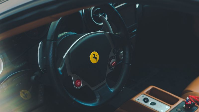 超带感！法拉利座舱方向盘4K壁纸合集