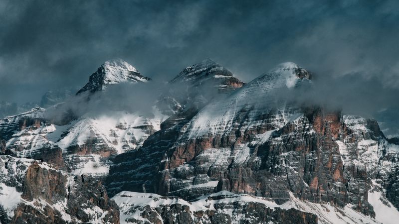 绝美雪山云海风光 4K高清壁纸