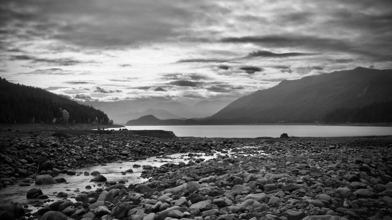 黑白山水林石4K壁纸合集