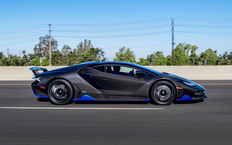 这辆黑色兰博基尼Centenario侧视高清壁纸太绝了