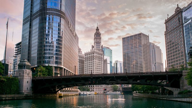 纽约地标大桥与钟表壁纸合集