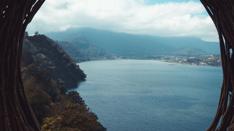 绝美的海湾山峦雾景合集 治愈系4K壁纸