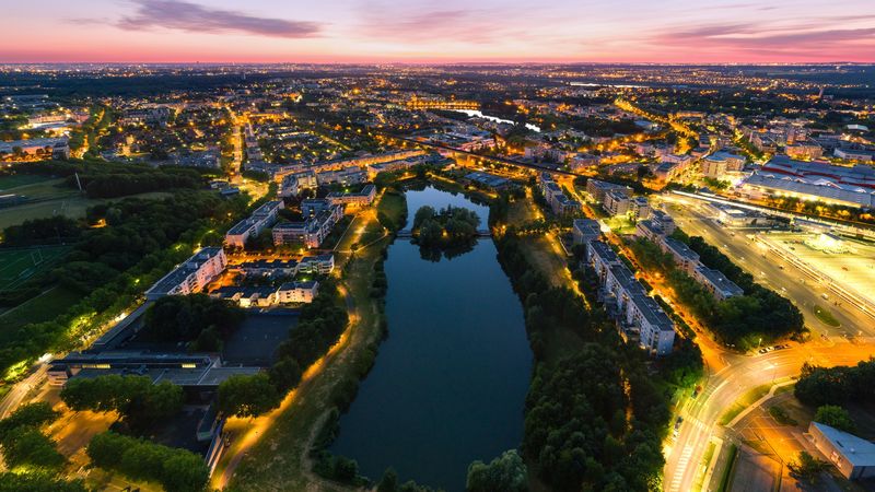 绝美湖景落日城市建筑壁纸 4K高清