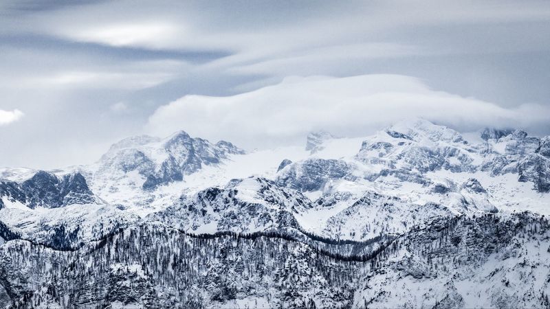 绝美冬日雪山峰4K壁纸合集