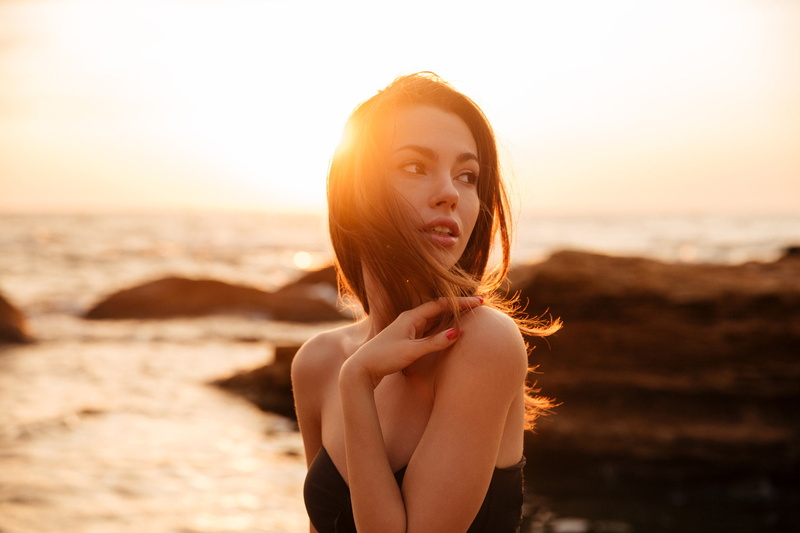 户外美女海景壁纸合集