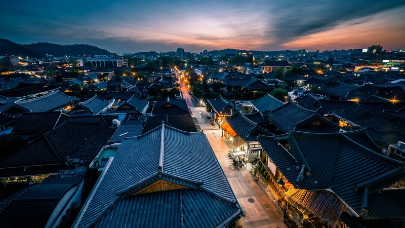绝美黄昏屋顶壁纸 韩国城市暮色氛围感拉满
