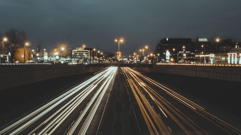 绝美4K城市路桥夜景壁纸