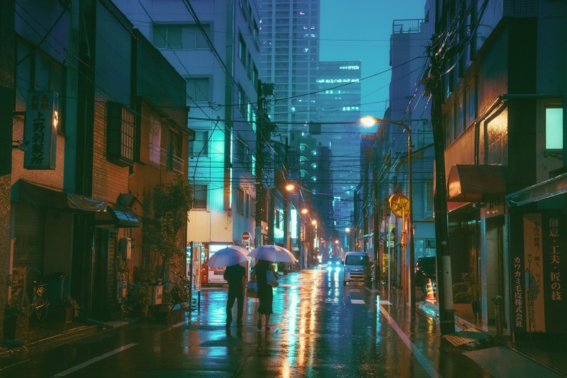 日本雨夜霓虹都市壁纸