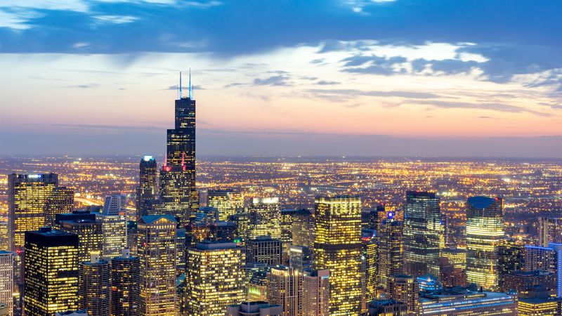 绝美的城市天际线夜景4K壁纸