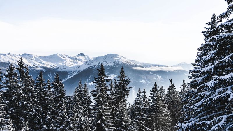 绝美冬日雪山壁纸合集