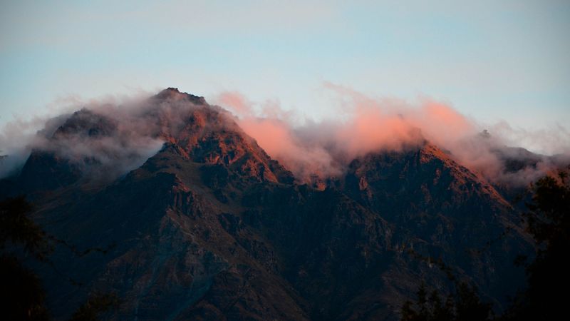 绝美的山林雾景4K壁纸合集