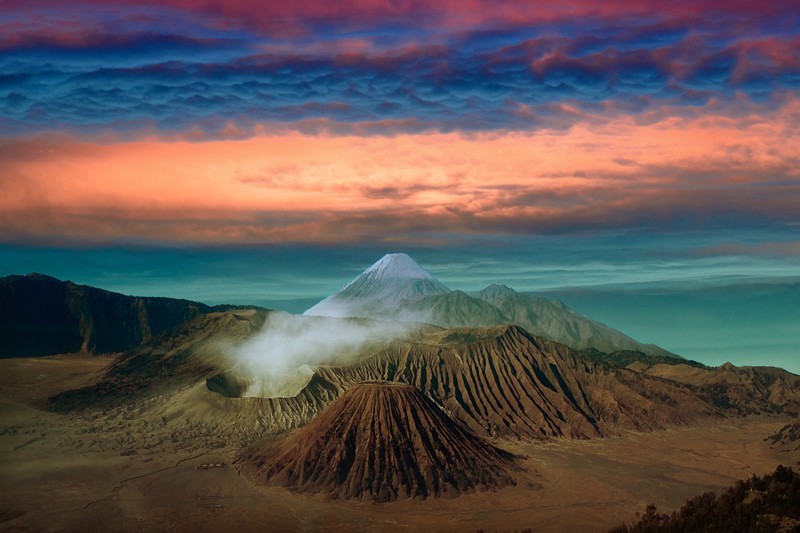火山地貌风光壁纸