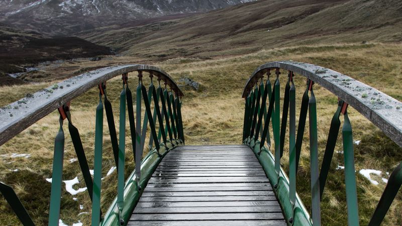 绝美的山林雾中桥4K壁纸合集