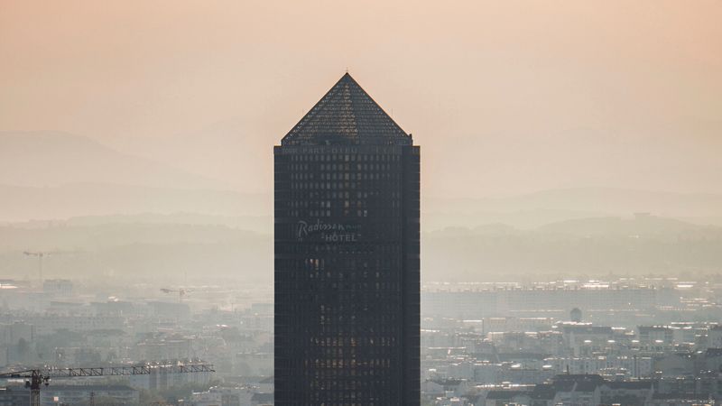 一眼心动的4K城市摩天楼壁纸合集