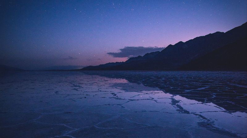 绝美的山湖暮光星空壁纸合集