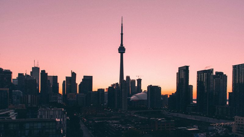 黄昏暗夜都市航拍全景 4K高清壁纸