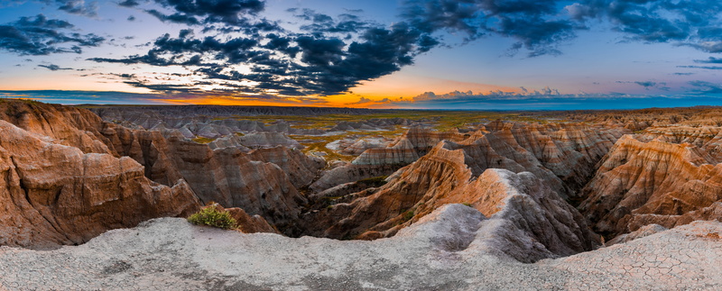 南达科他州荒地国家公园日出全景壁纸