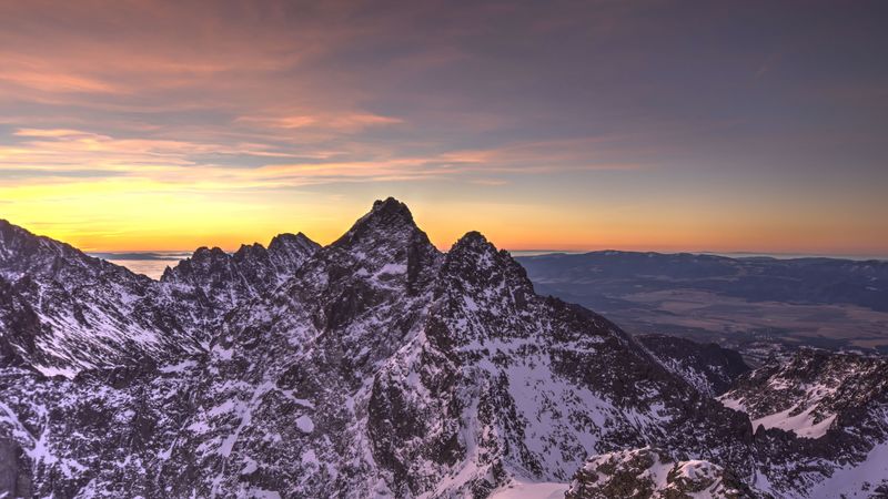 绝美雪山岩石地貌4K壁纸合集