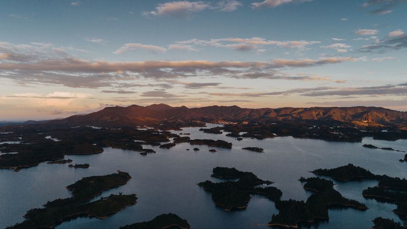 绝美山海海岸壁纸 一眼沦陷的北欧秘境