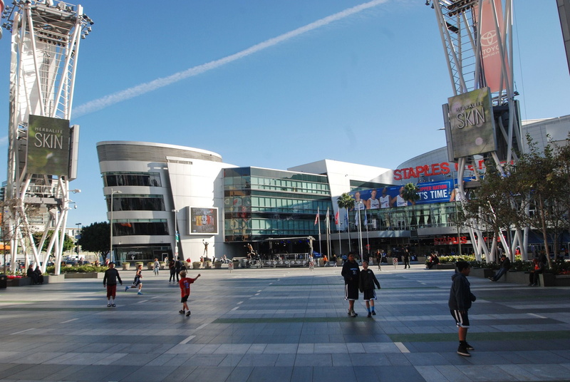 好莱坞日落夜景艺术壁纸