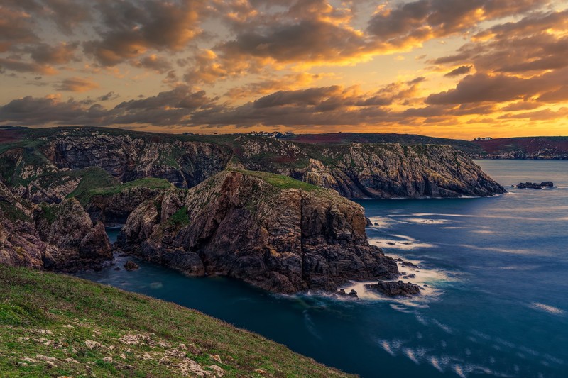 绝美悬崖海岸风光高清壁纸