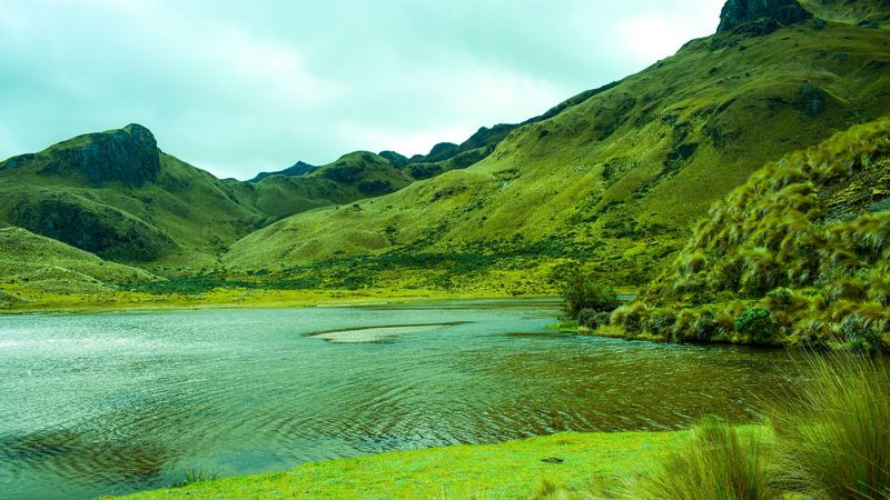 绝美山湖草甸4K壁纸合集