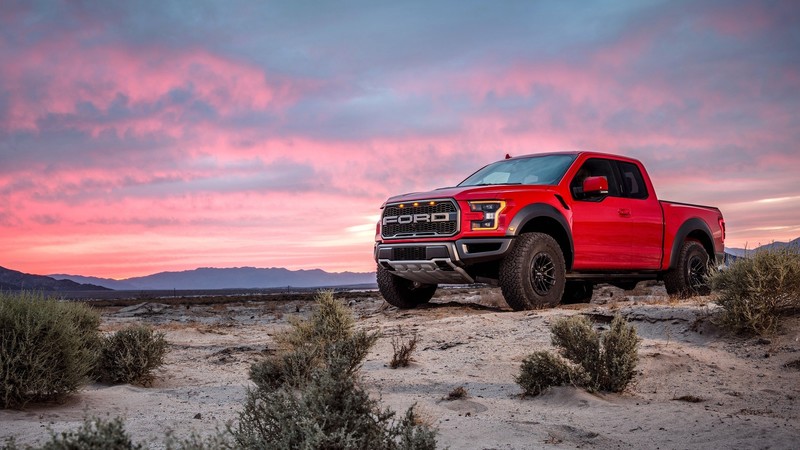 绝美日落红猛禽！福特F-150 Raptor皮卡壁纸合集