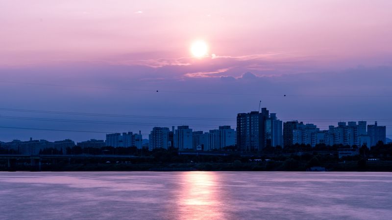 4K超清黎明城市全景壁纸免费下载