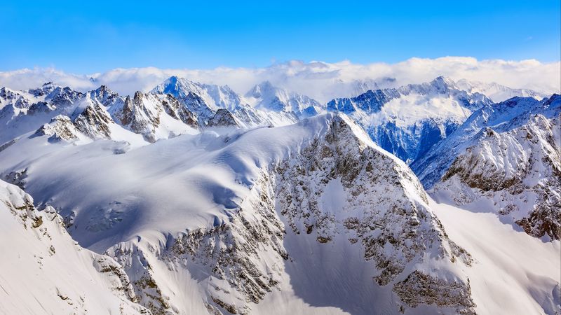绝美冬日雪山4K壁纸合集