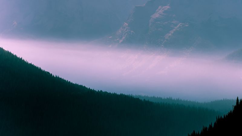 山野雾色天际轮廓 4K高清壁纸