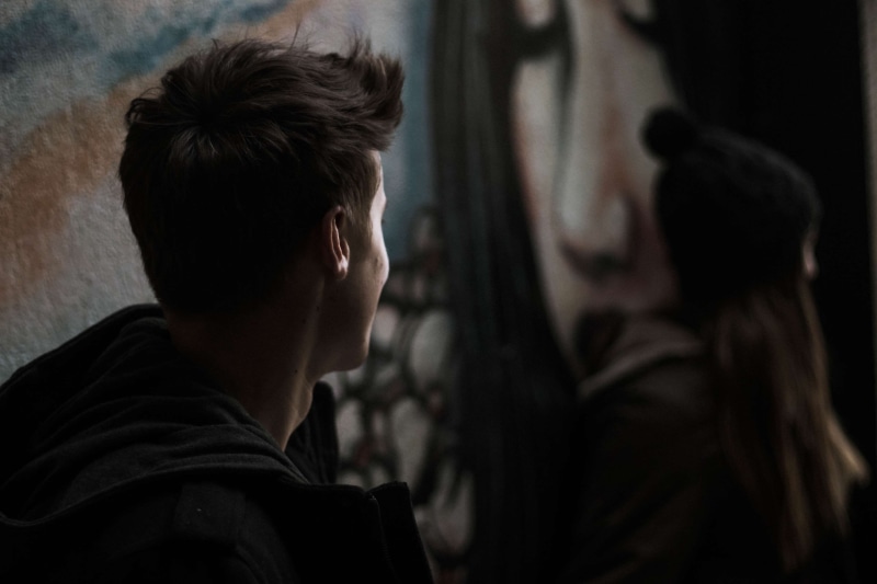 街头氛围感人像壁纸合集