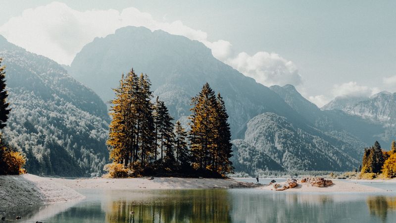 绝美的湖山雾景4K壁纸合集