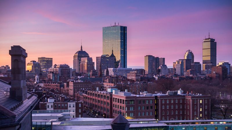 绝美夜景摩天大楼4K壁纸