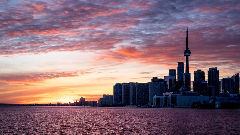 绝美城市日落壁纸 一眼沦陷的治愈氛围感