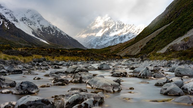 山河雾石4K超清壁纸