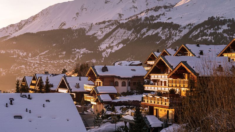 雪山房屋4K壁纸合集