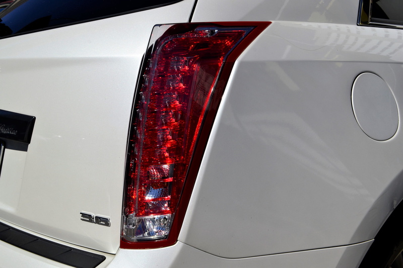 凯迪拉克掀背车尾灯与汽油相关绝美壁纸合集