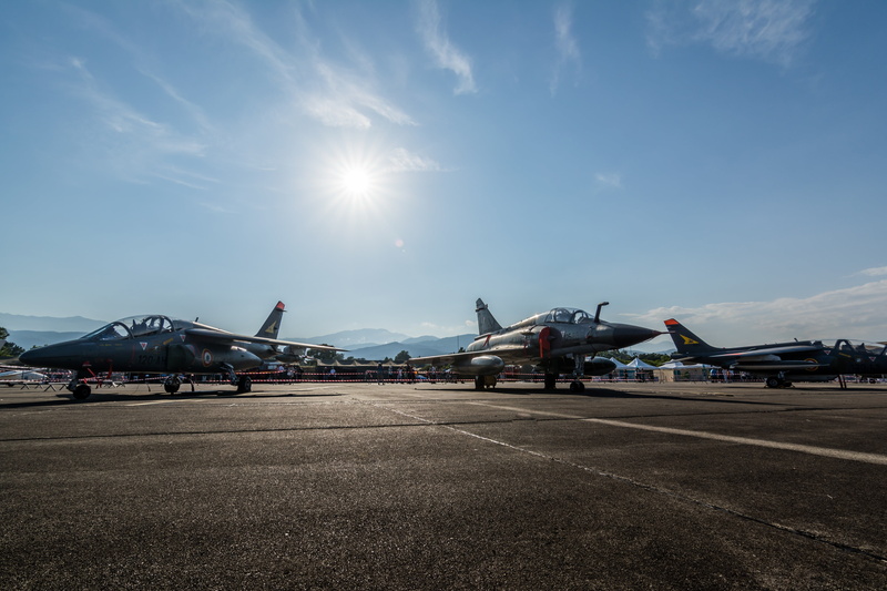 军用战机机场跑道壁纸合集