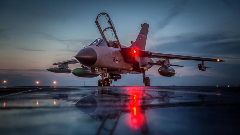 狂风战斗机高清壁纸 带你沉浸式看空军战机掠空
