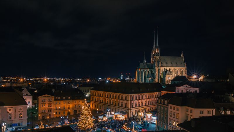 4K超清壁纸合集 夜幕下的城市屋顶风光