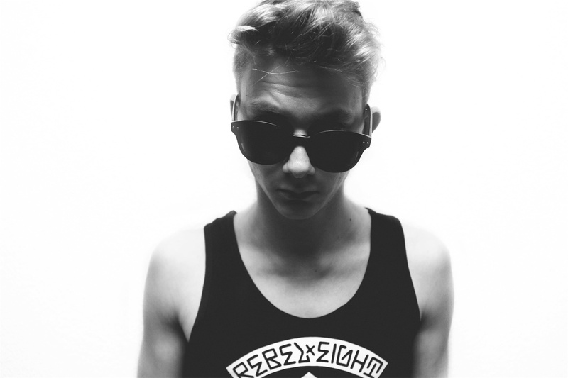 黑白高清人像壁纸合集