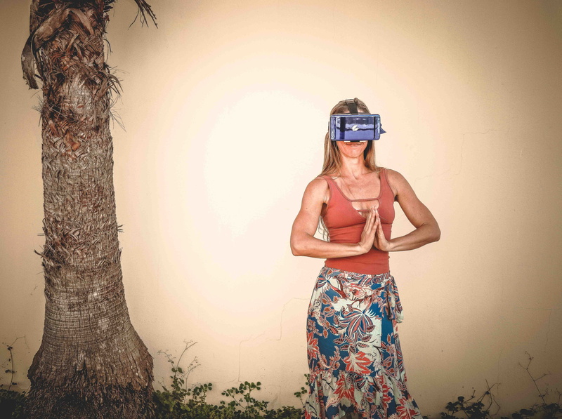 时尚女性VR穿搭壁纸合集