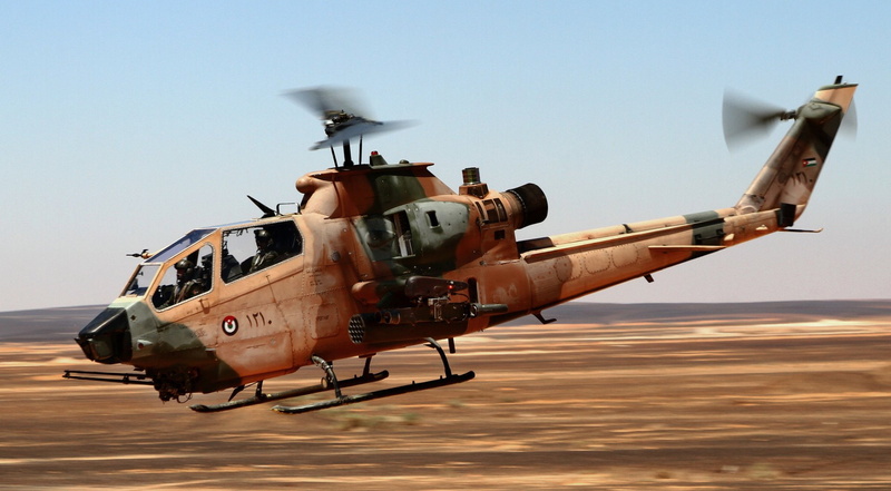 贝尔AH-1眼镜蛇攻击直升机高清壁纸合集