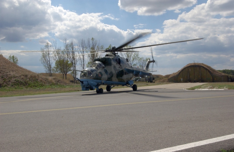 俄军米-24武装直升机高清壁纸 硬核火力战机壁纸合集
