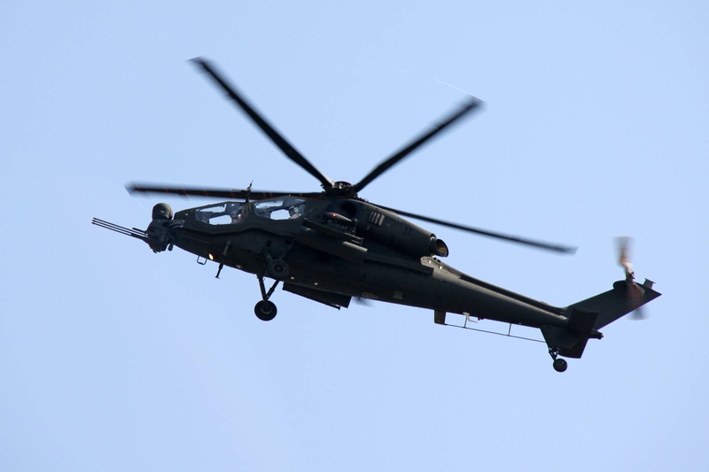 720P高清壁纸合集 15张T129攻击直升机军事素材