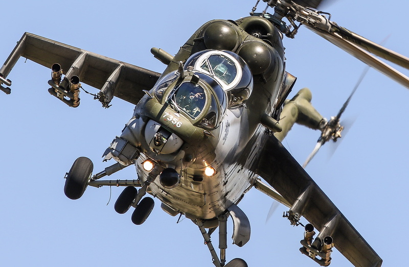 震撼！米-35直升机飞行壁纸 2K高清大图